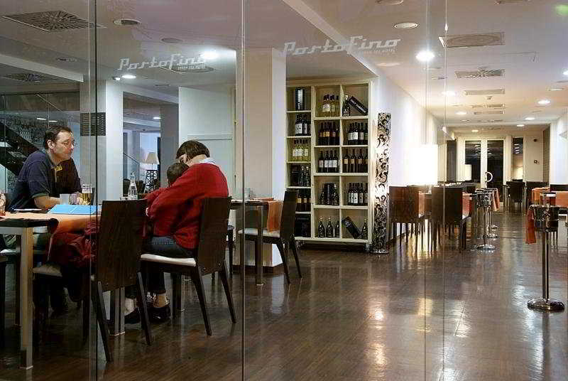 우르 포르토미노 호텔 팔마데마요르카 레스토랑 사진